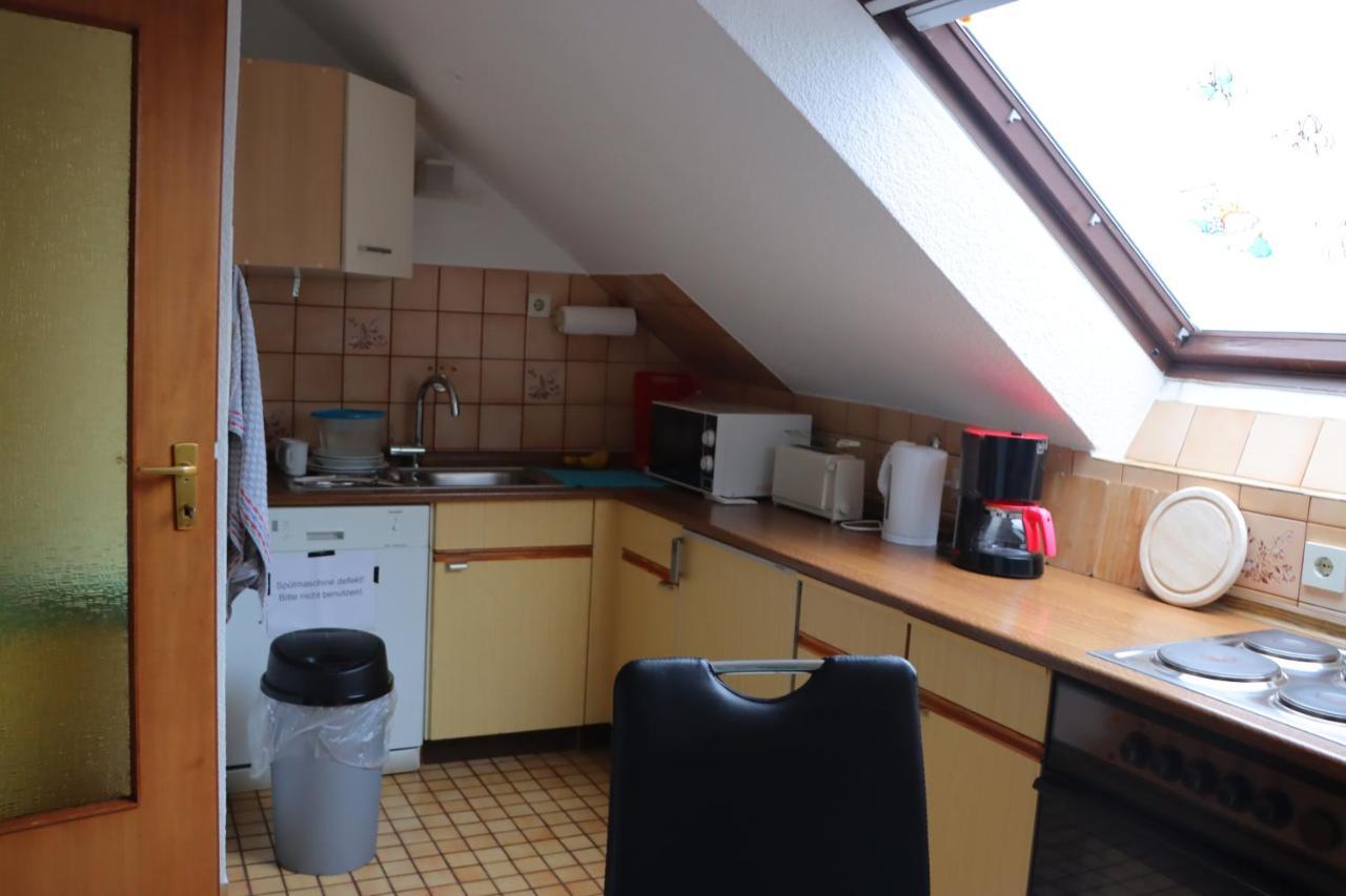 Zimmer Im Pott Schalke Гельзенкирхен Экстерьер фото